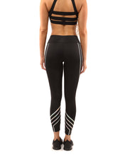 Load image into Gallery viewer, Chrome Motion Leggings - Black